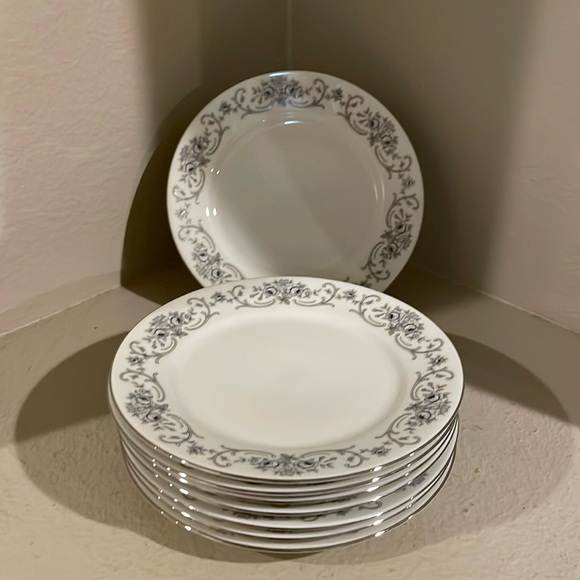 Vintage-Johann Haviland Bavaria Rhineland Plate Bundle 8-7.75"  Salad Plates. - Picture 4 of 12